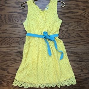 {NEW} Boutique Yellow Lace Dress